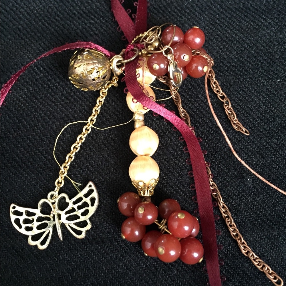 Hand Crafted Keychain/Embellishment - Picture 2 of 2